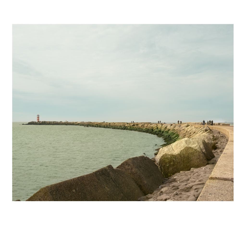 Pier en vuurtoren IJmuiden